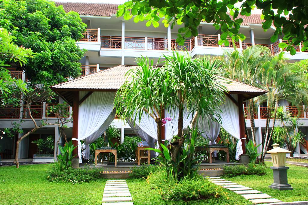 Dewi Sri Hotel Legian  Luaran gambar